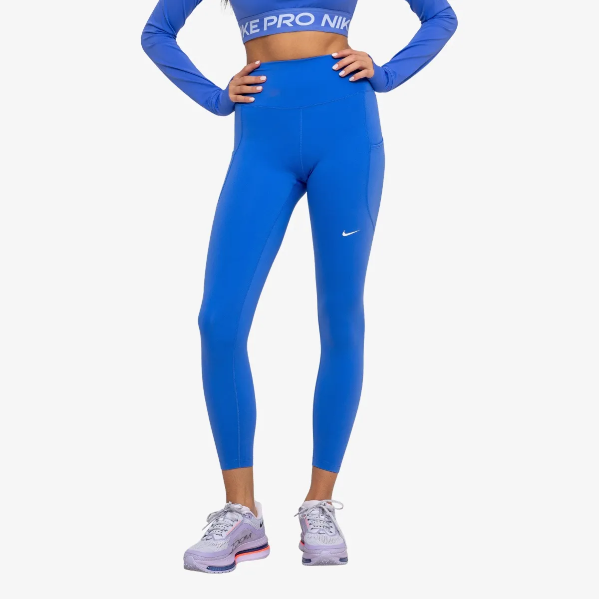 Nike Helanke One