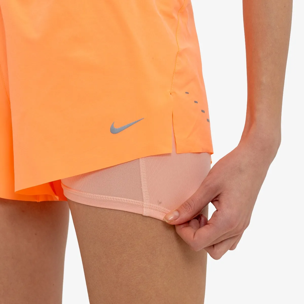 Nike Šorc Swift