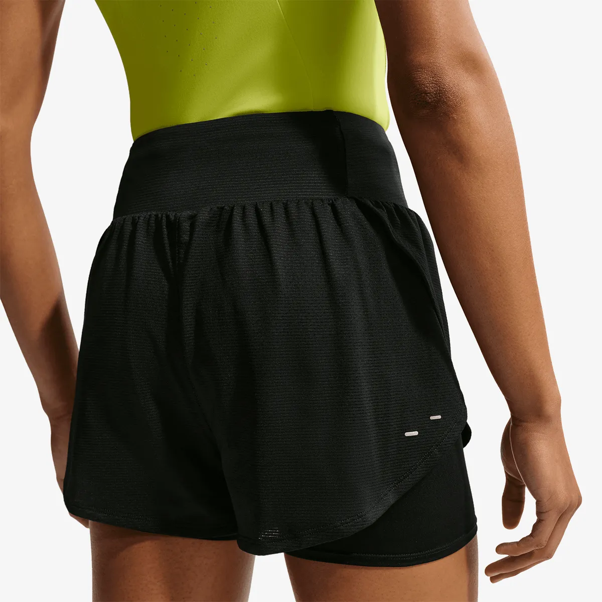 Nike Šorc W NK FLOW MSH DF 2N1 SHRT