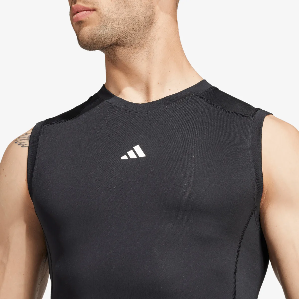 adidas Majica bez rukava Techfit