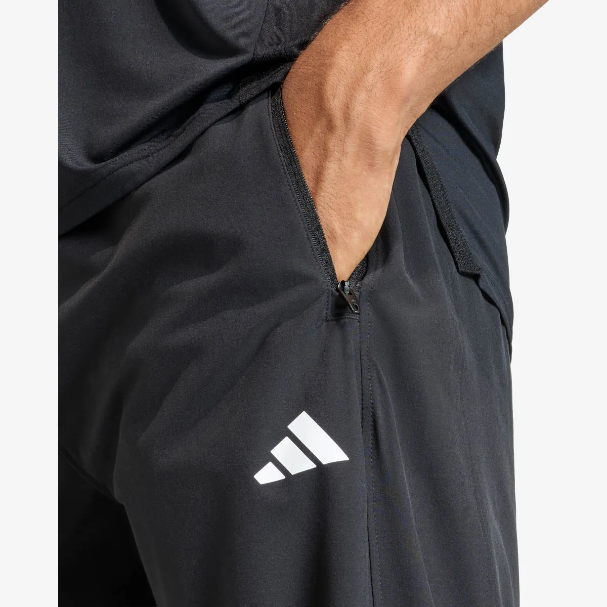 adidas Donji dio trenerke Workout Essentials