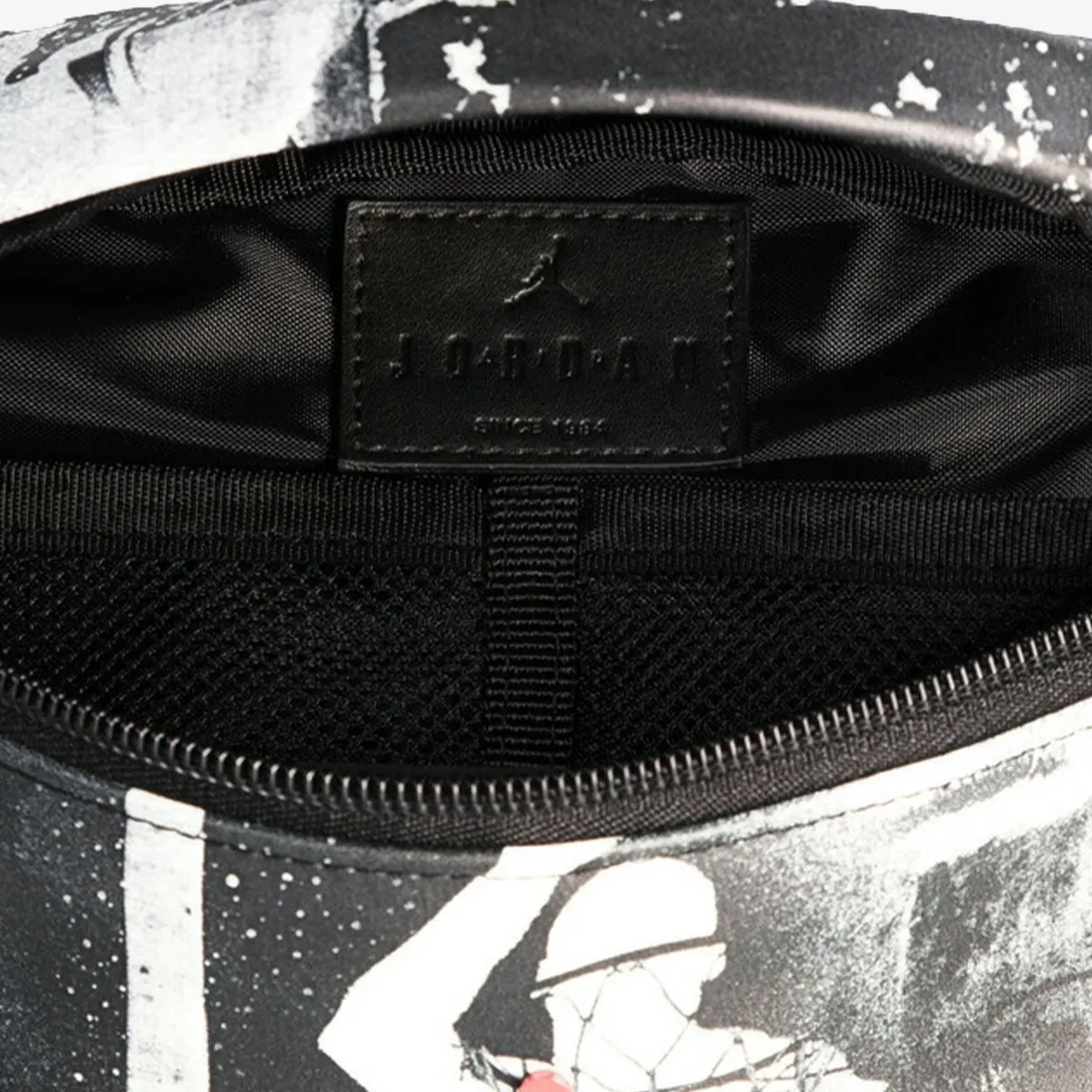 Jordan Torbica JAM BOROUGH GFX CROSSBODY BAG