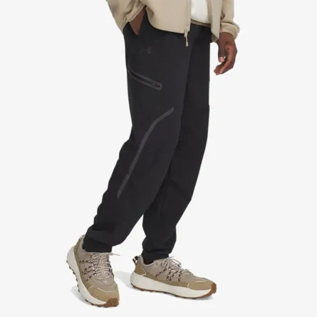 Under Armour Donji dio trenerke Unstoppable 